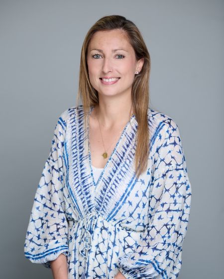 






  

Laurence De Zutter 
  


