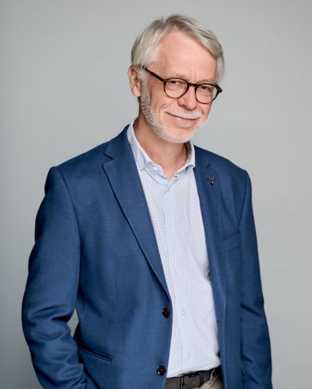






  

Thierry L'Hoir
  


