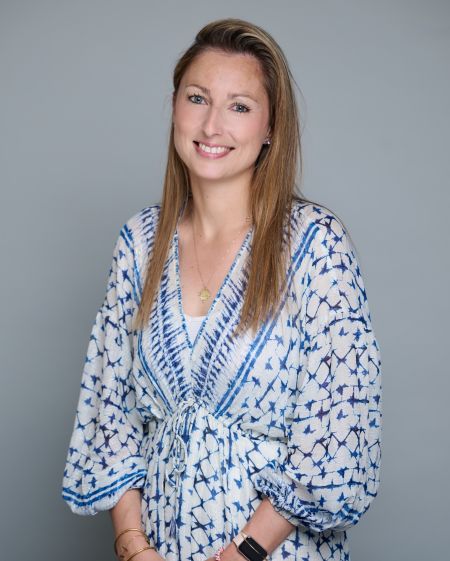 






  

Laurence De Zutter 
  


