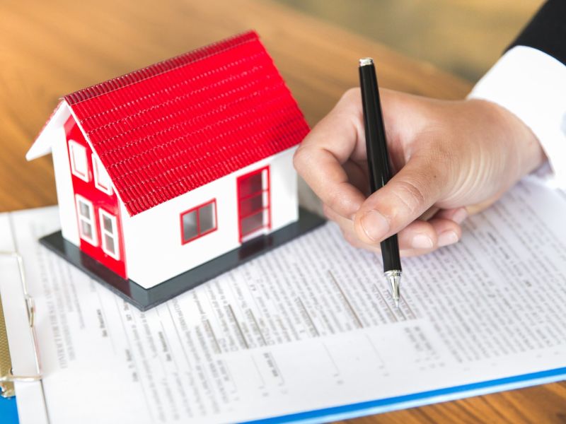 






  

Blanchiment d’argent et immobilier : comment ça marche ? En quoi suis-je concerné ?
  


